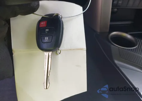 2015 Toyota Rav4 Le from USA, damaged, VIN JTMBFREV2FD117306